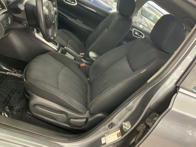 Used 2019 Nissan Sentra SV image 10
