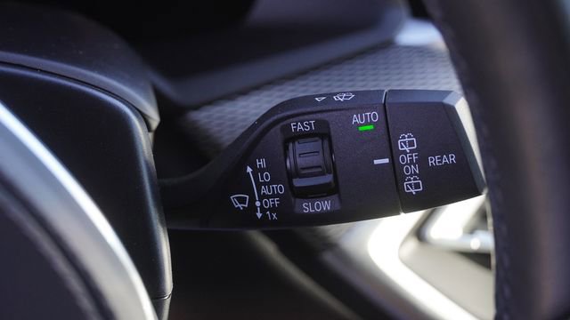 Used 2023 BMW X5 sDrive40i w/ M Sport Package image 31