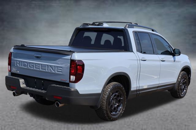 Used 2025 Honda Ridgeline Sport+ image 3
