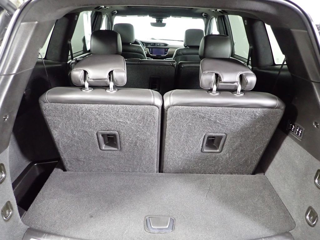 Used 2020 Cadillac XT6 Premium Luxury w/ Platinum Package image 17