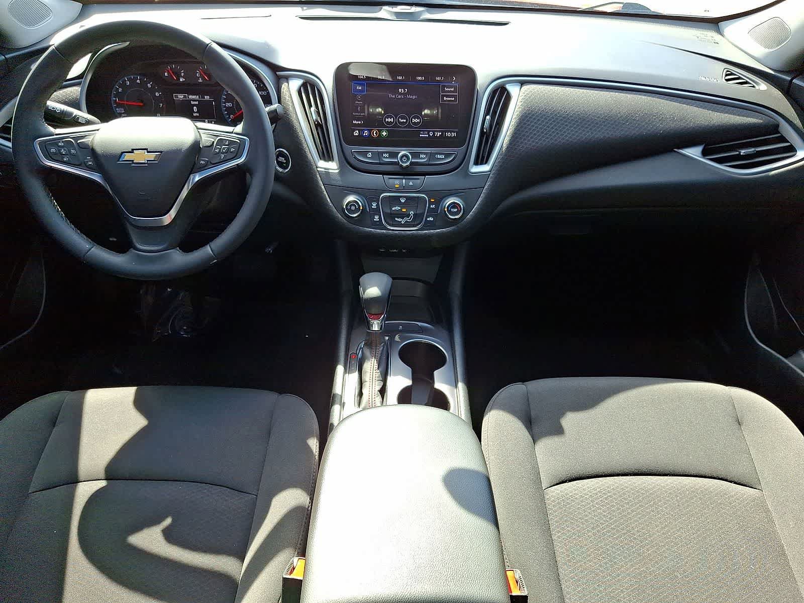 Used 2023 Chevrolet Malibu RS FWD image 11