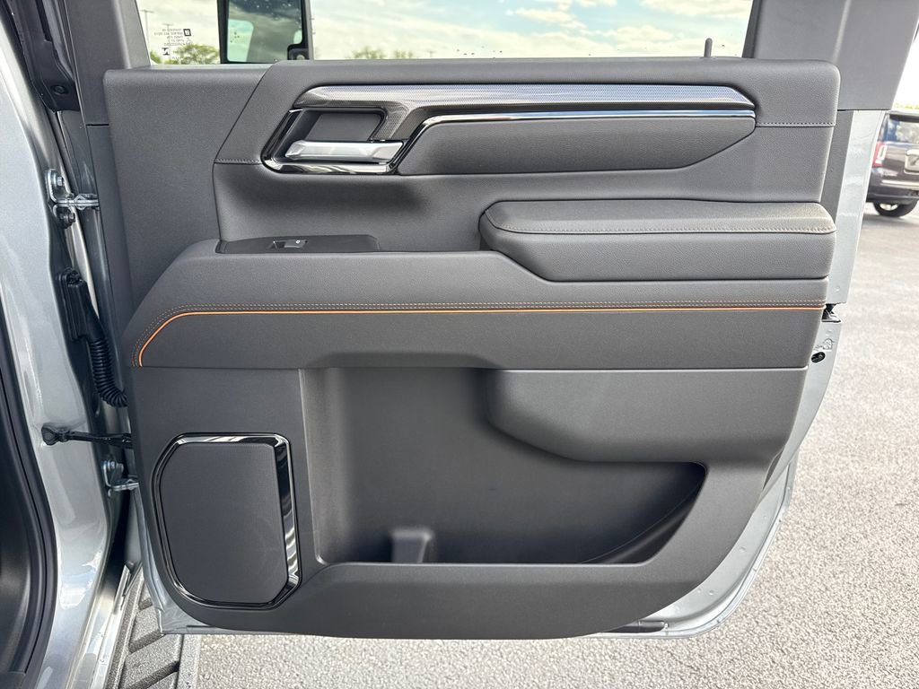 New 2026 GMC Sierra 3500 AT4 w/ AT4 Premium Plus Package AWD/4WD image 37