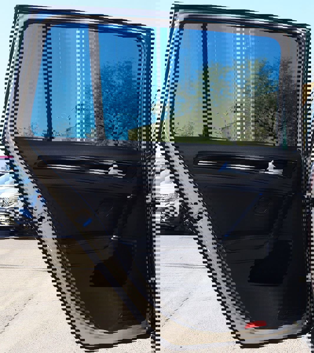 Used 2015 Volkswagen Golf SEL w/ Lighting Package (SEL) image 29