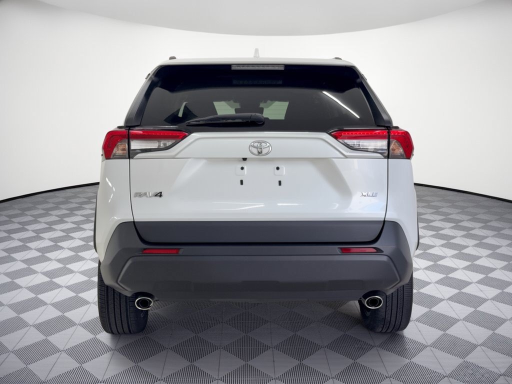 Certified 2023 Toyota RAV4 XLE Premium FWD image 11