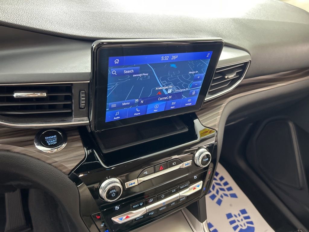 Used 2021 Ford Explorer Limited w/ Equipment Group 301A image 21