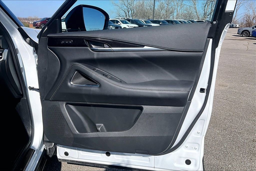 Used 2026 INFINITI QX60 Autograph w/ Dark Cargo Package image 25