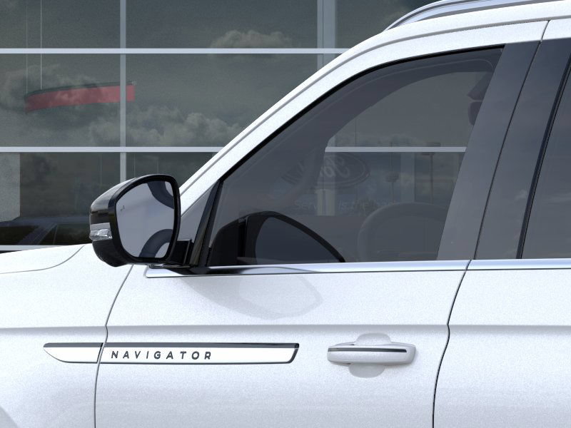 New 2026 Lincoln Navigator Reserve AWD/4WD image 42