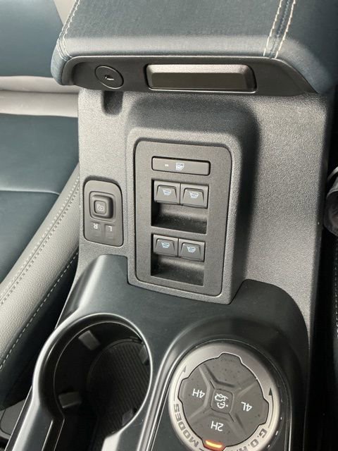 Used 2024 Ford Bronco Outer Banks image 20