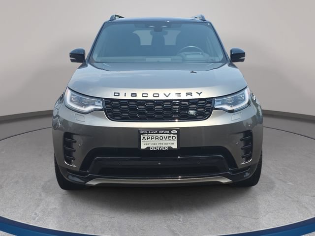 Used 2024 Land Rover Discovery Dynamic SE AWD/4WD image 3