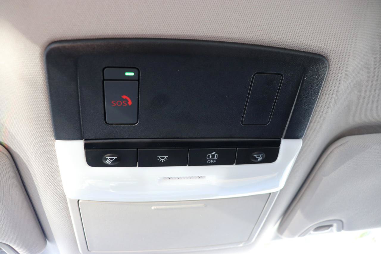 Used 2025 Nissan Altima 2.5 SV AWD/4WD image 41