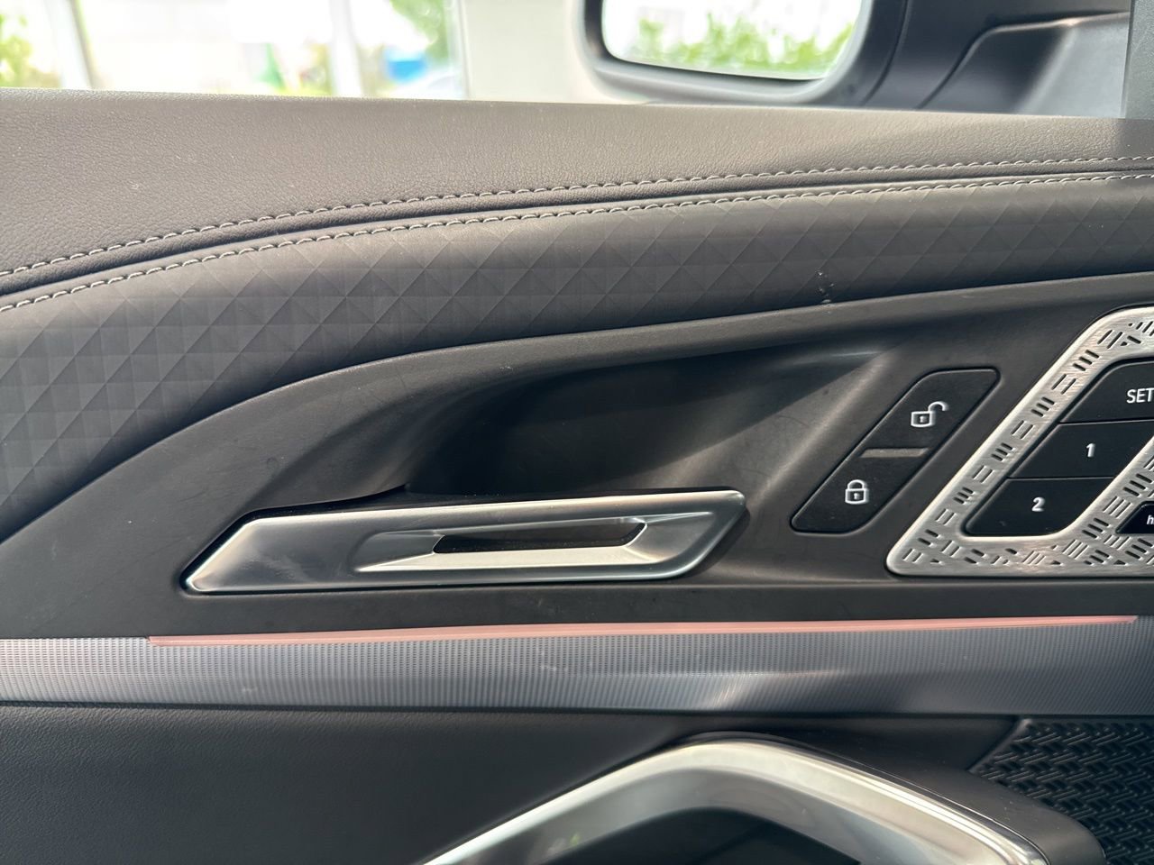 Used 2025 BMW X2 xDrive28i w/ Technology Package image 37