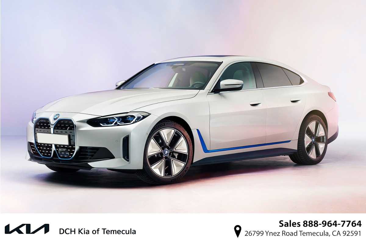 Used 2023 BMW i4 eDrive40 w/ M Sport Package RWD video 1