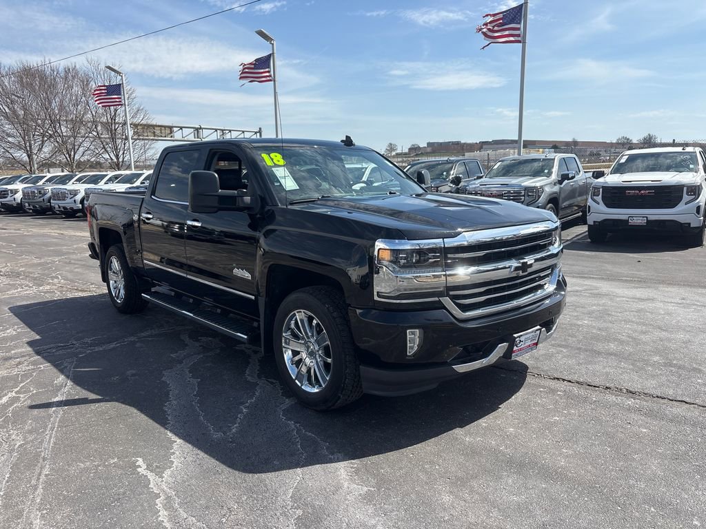 Used 2018 Chevrolet Silverado 1500 High Country image 3