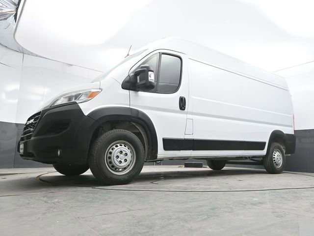 Used 2025 RAM ProMaster 2500 w/ Convenience Group image 32