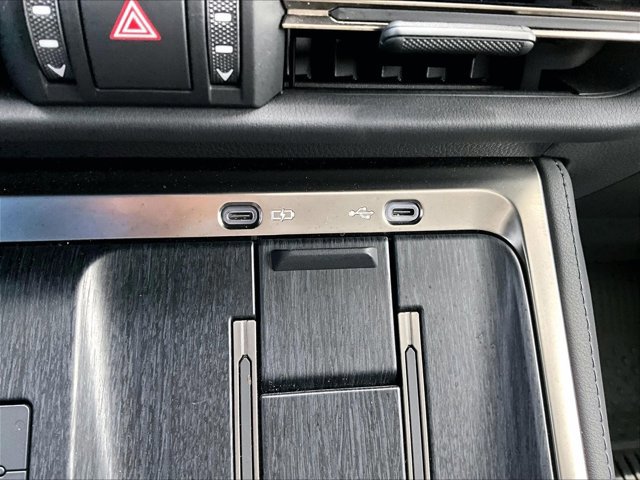 Used 2024 Lexus GX 550 w/ Cold Area Package AWD/4WD image 26
