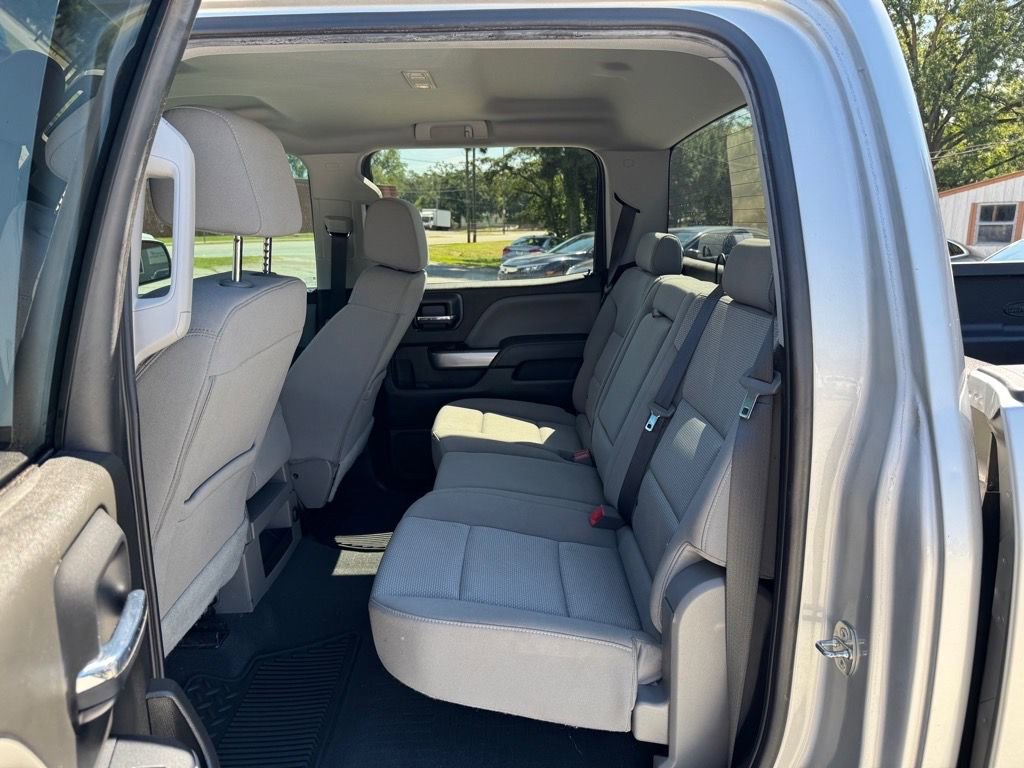 Used 2018 Chevrolet Silverado 1500 LT w/ All Star Edition AWD/4WD image 11