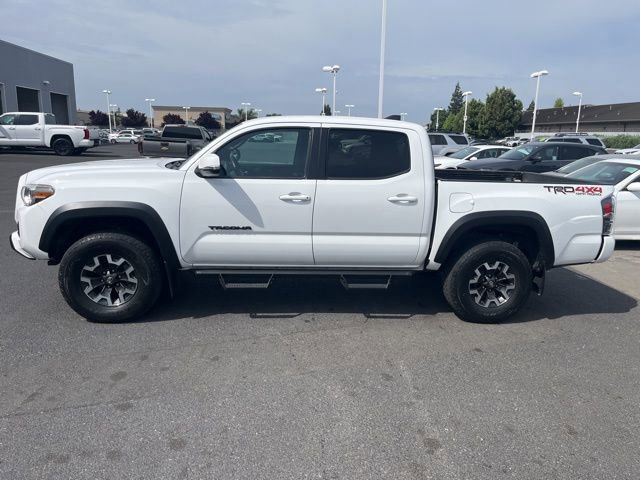 Used 2020 Toyota Tacoma TRD Off-Road w/ Technology Package image 8