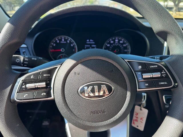 Used 2019 Kia Optima LX image 42