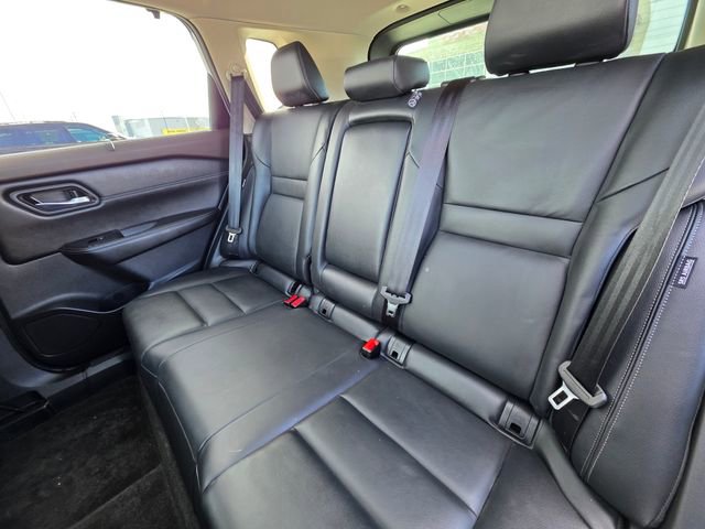 Used 2023 Nissan Rogue SL w/ SL Premium Package AWD/4WD image 14