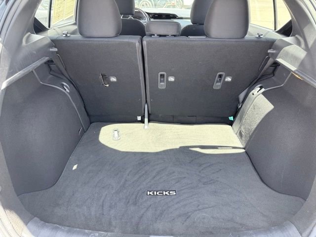 Certified 2023 Nissan Kicks SV FWD image 18
