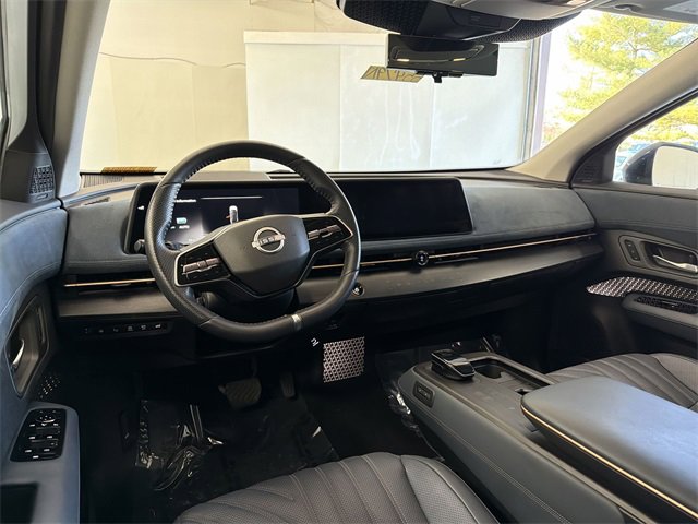 Certified 2025 Nissan Ariya Platinum image 20