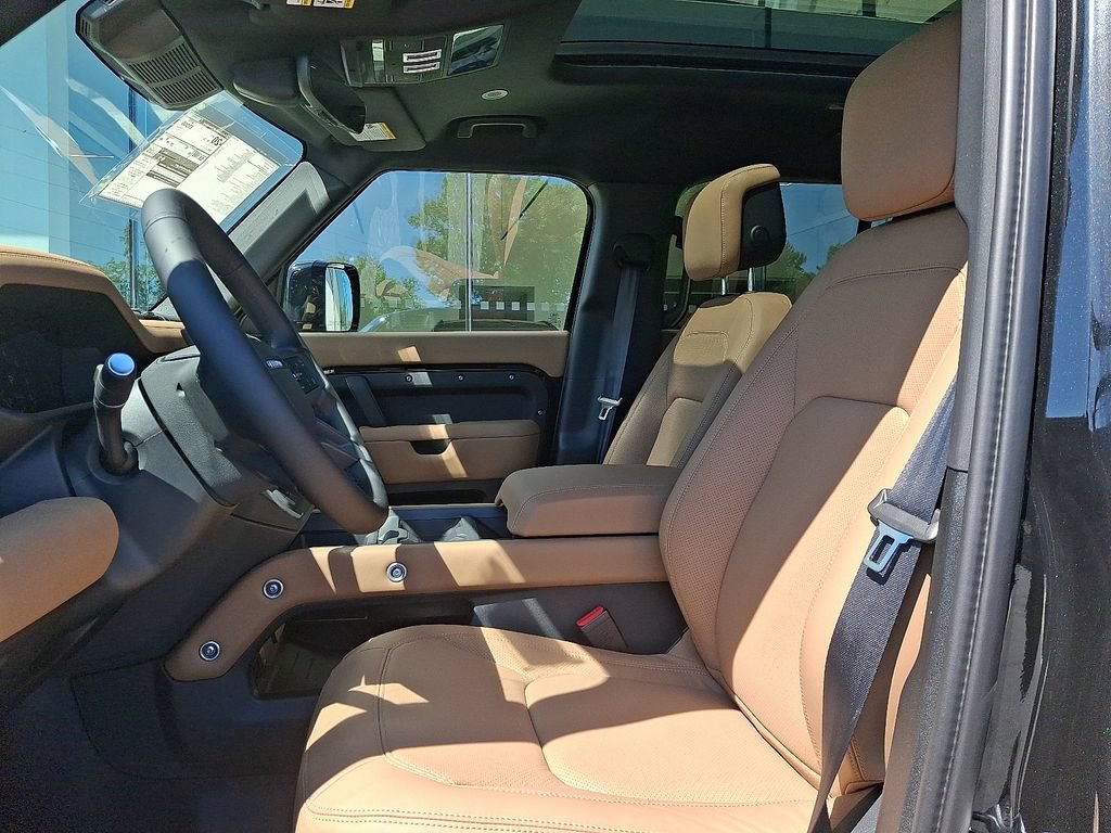 New 2026 Land Rover Defender 110 X-Dynamic SE AWD/4WD image 8
