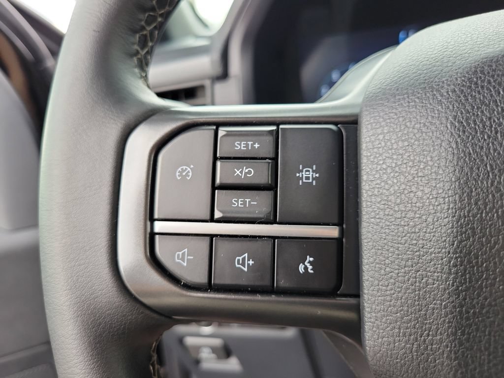 Used 2024 Ford F150 XLT w/ XLT Black Appearance Package RWD image 18