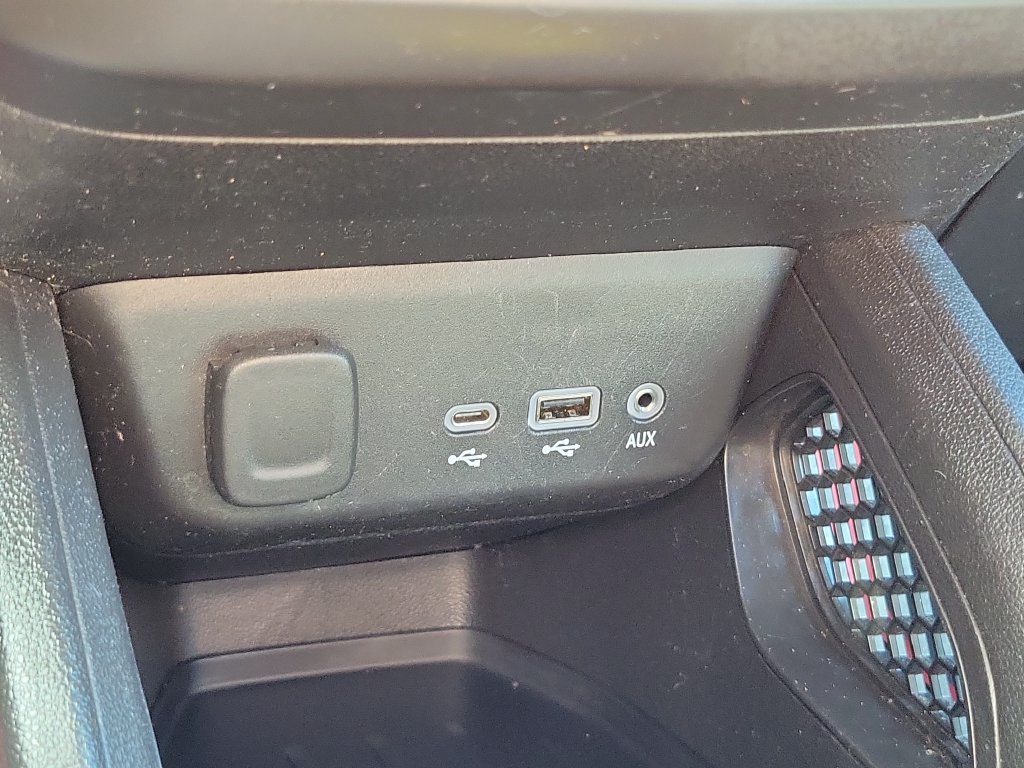 Used 2021 Chevrolet TrailBlazer RS w/ Sun and Liftgate Package AWD/4WD image 27