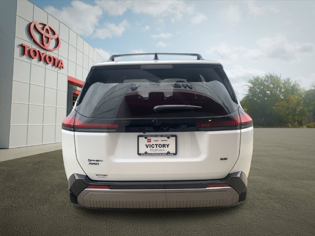New 2026 Toyota RAV4 SE w/ Convenience Package AWD/4WD image 4