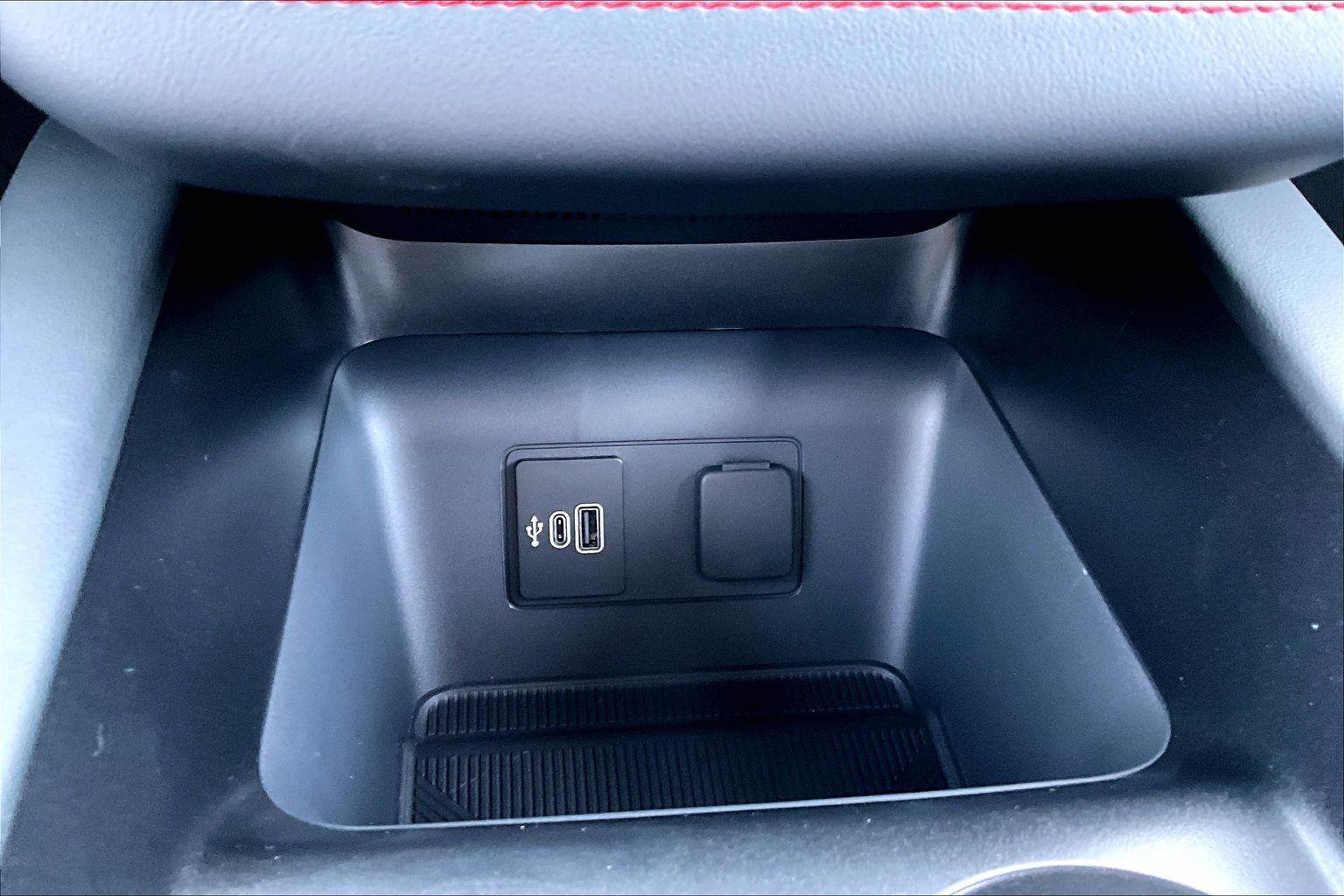 New 2026 Ford Explorer ST-Line image 14