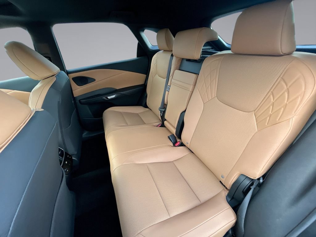 Used 2026 Lexus RX 350 Premium w/ Accessory Package (Z1) FWD image 15