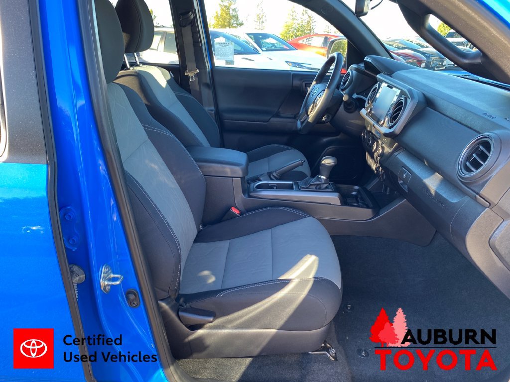 Certified 2021 Toyota Tacoma TRD Off-Road w/ Blackout Package (TMS) AWD/4WD image 22