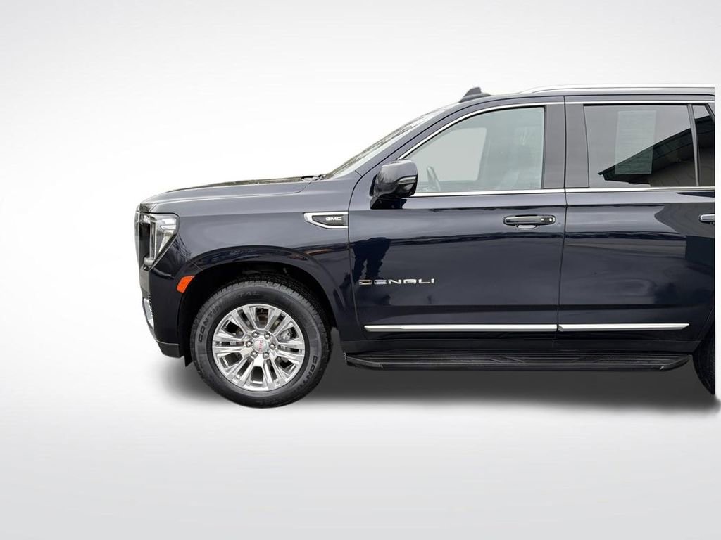 Certified 2022 GMC Yukon Denali image 26