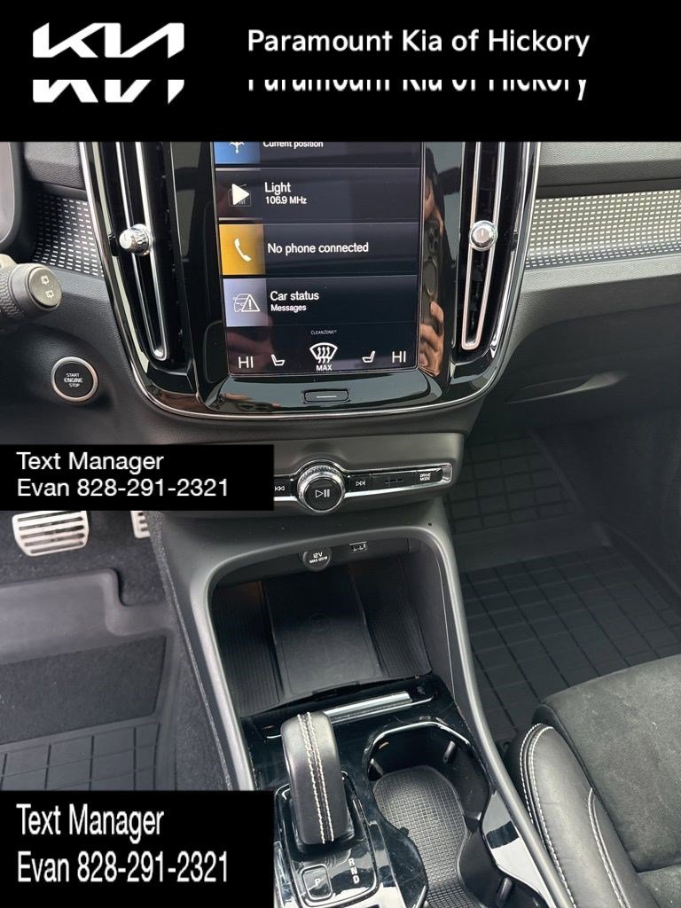 Used 2021 Volvo XC40 T5 R-Design w/ Advanced Package image 25