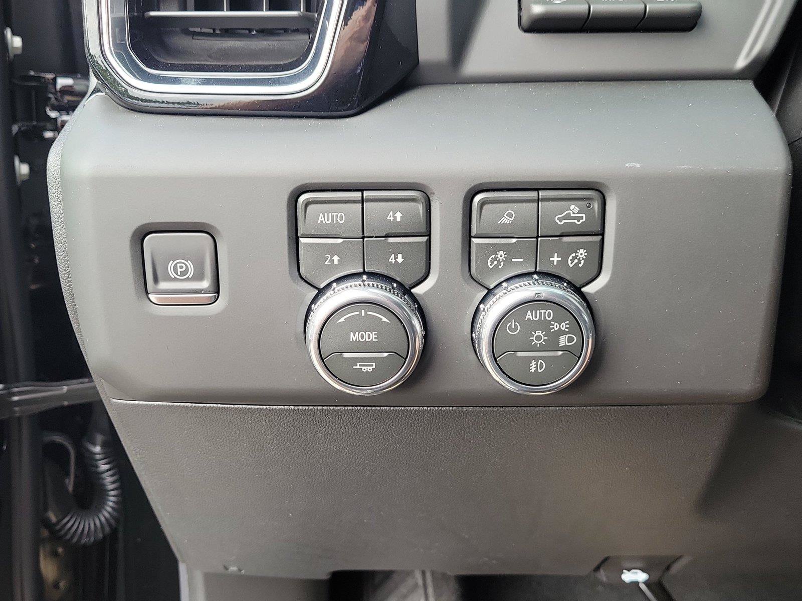 New 2026 GMC Sierra 2500 Denali w/ Denali Reserve Package AWD/4WD image 20