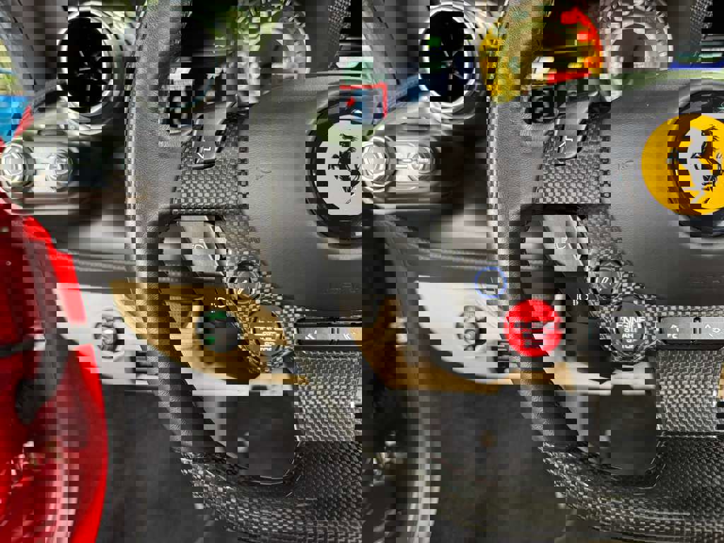 Used 2022 Ferrari F8 Tributo image 15