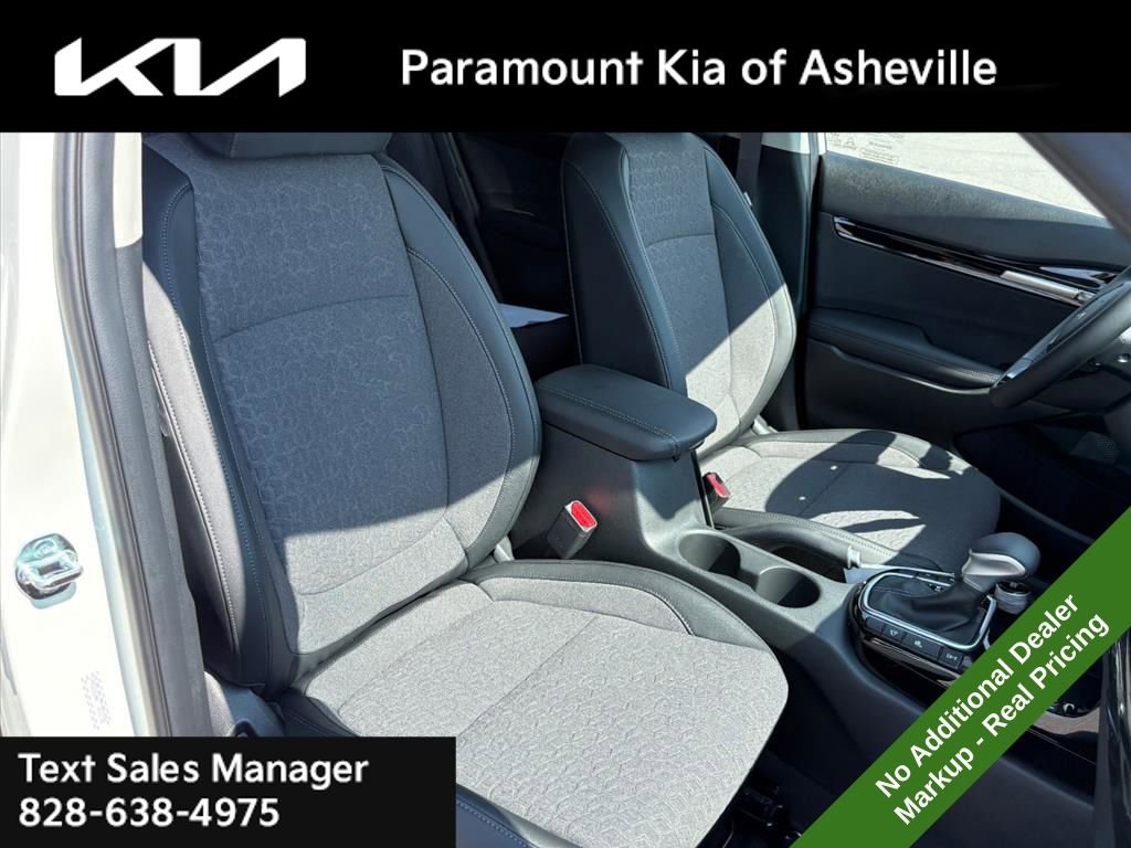 New 2026 Kia Seltos S image 18