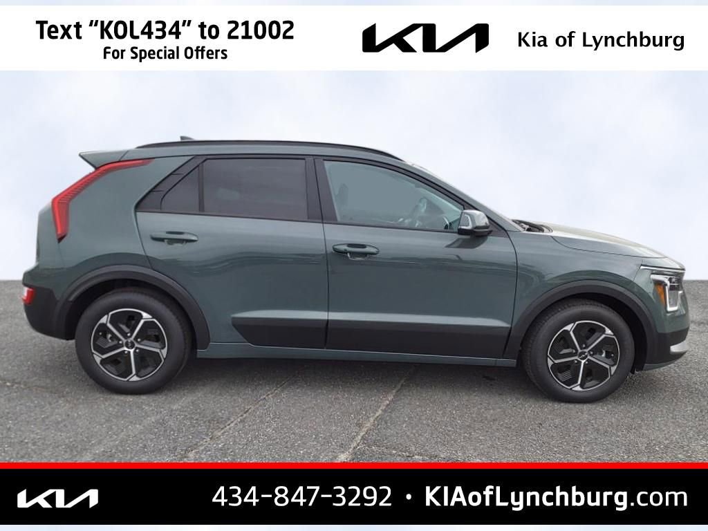 New 2025 Kia Niro EX w/ EX Cold Weather Package image 3