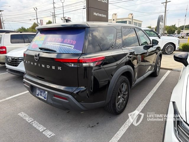 Used 2022 Nissan Pathfinder S FWD image 8