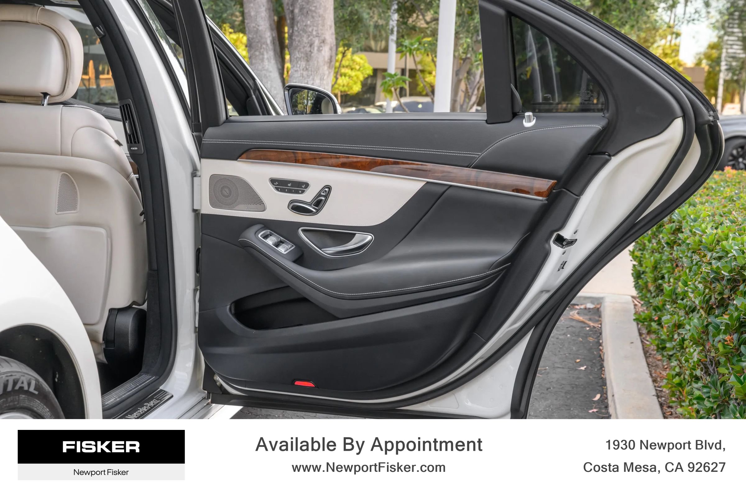 Used 2015 Mercedes-Benz S 550 Sedan image 25