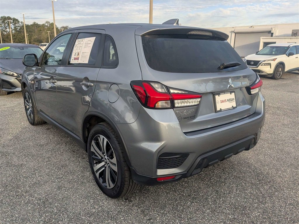 Used 2025 Mitsubishi Outlander Sport ES image 6