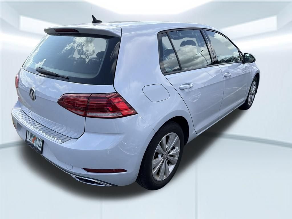 Used 2020 Volkswagen Golf 4-Door FWD image 8
