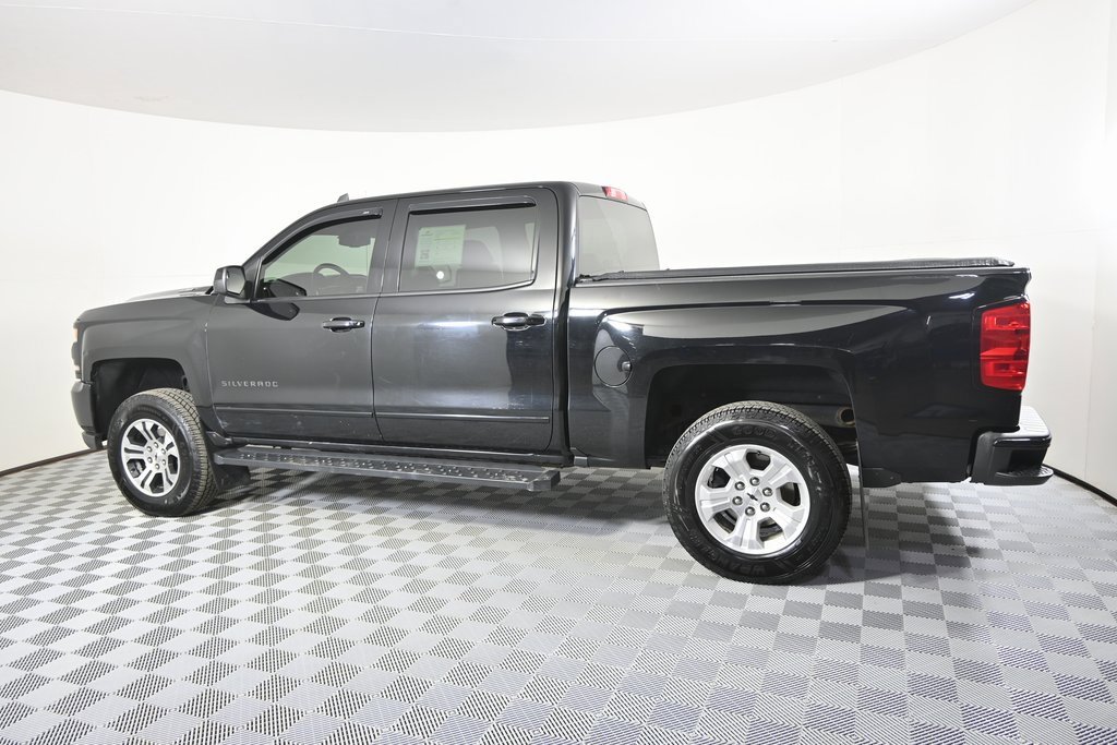 Used 2018 Chevrolet Silverado 1500 LT w/ All Star Edition image 3