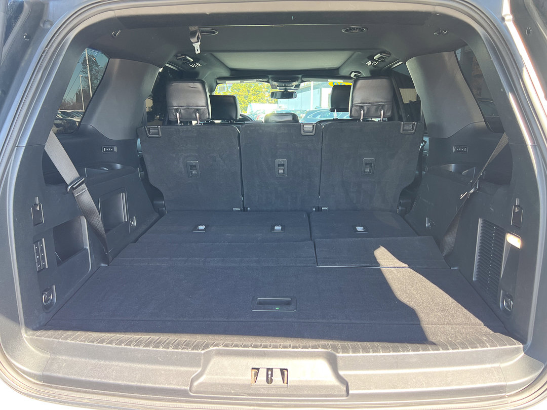 Used 2020 Ford Expedition XLT w/ Equipment Group 202A AWD/4WD image 6