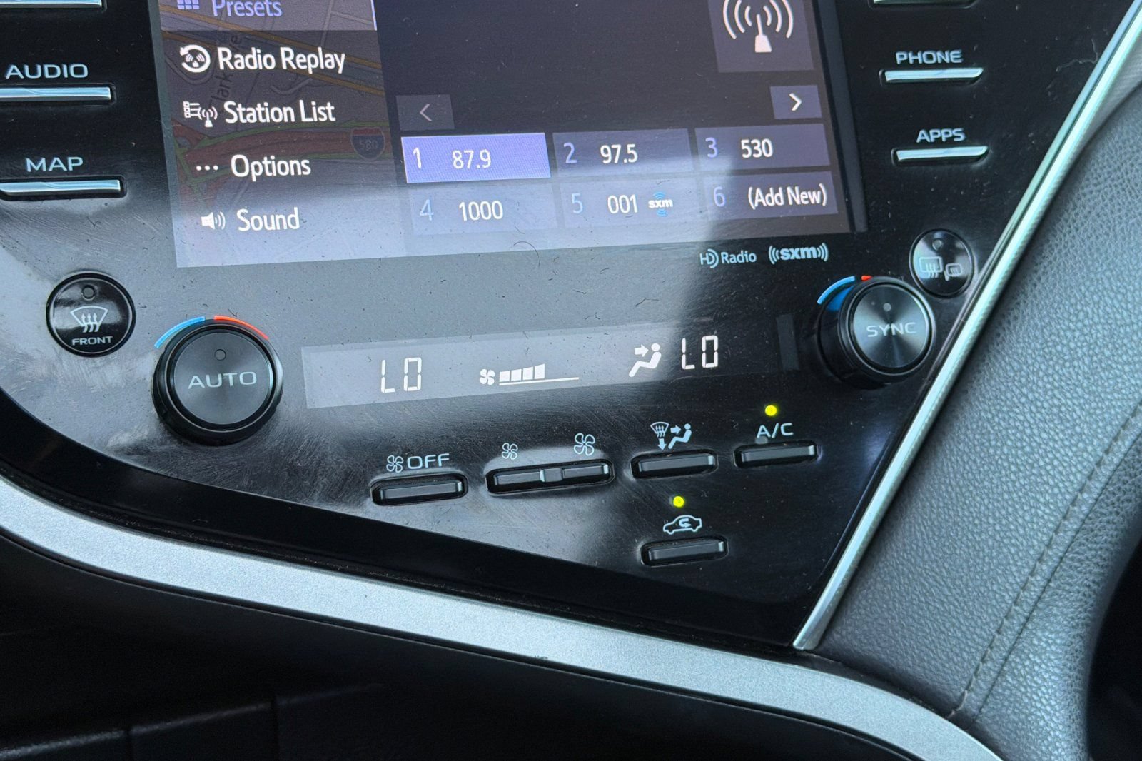 Used 2018 Toyota Camry XSE w/ Driver Assist Package FWD image 19