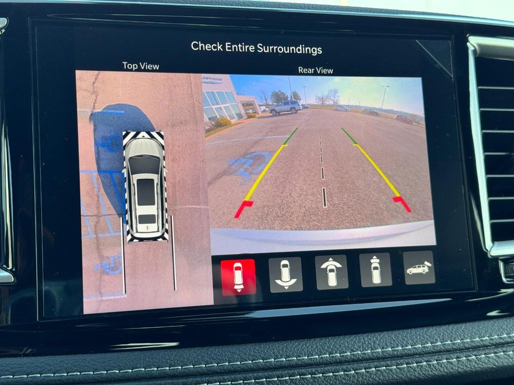 New 2026 Chrysler Pacifica Select image 18