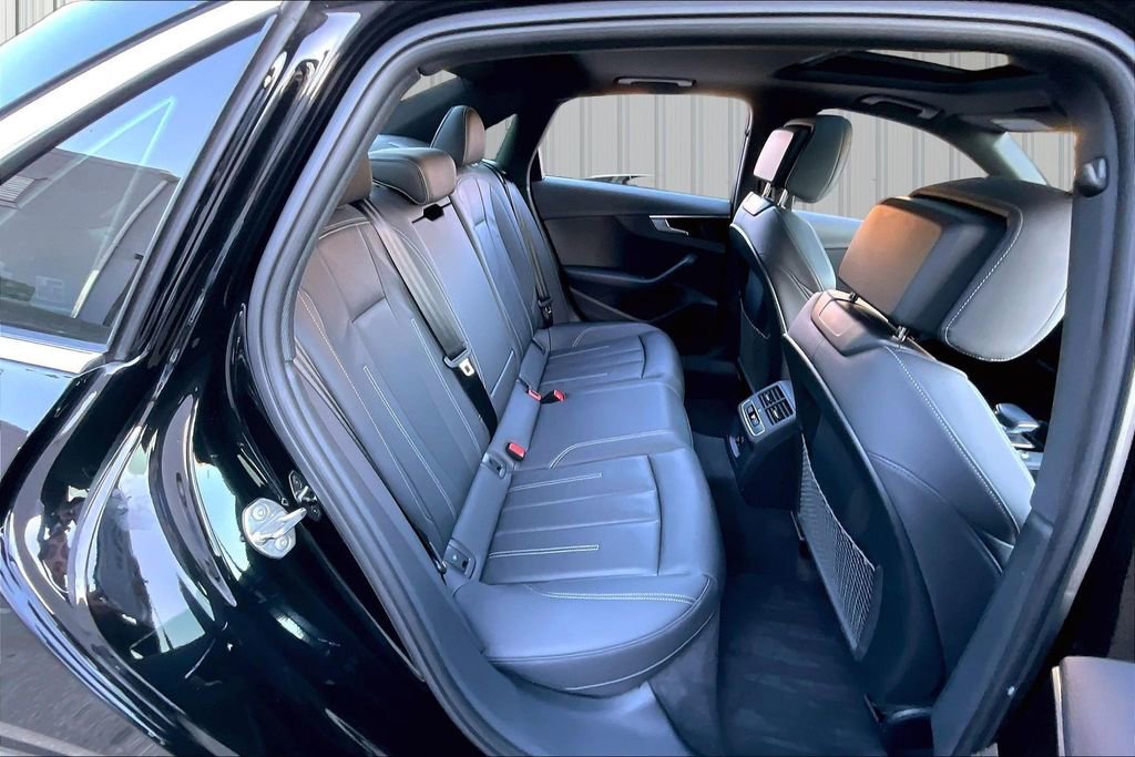 Used 2023 Audi A4 2.0T Premium image 25