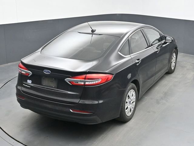 Used 2019 Ford Fusion S FWD image 25