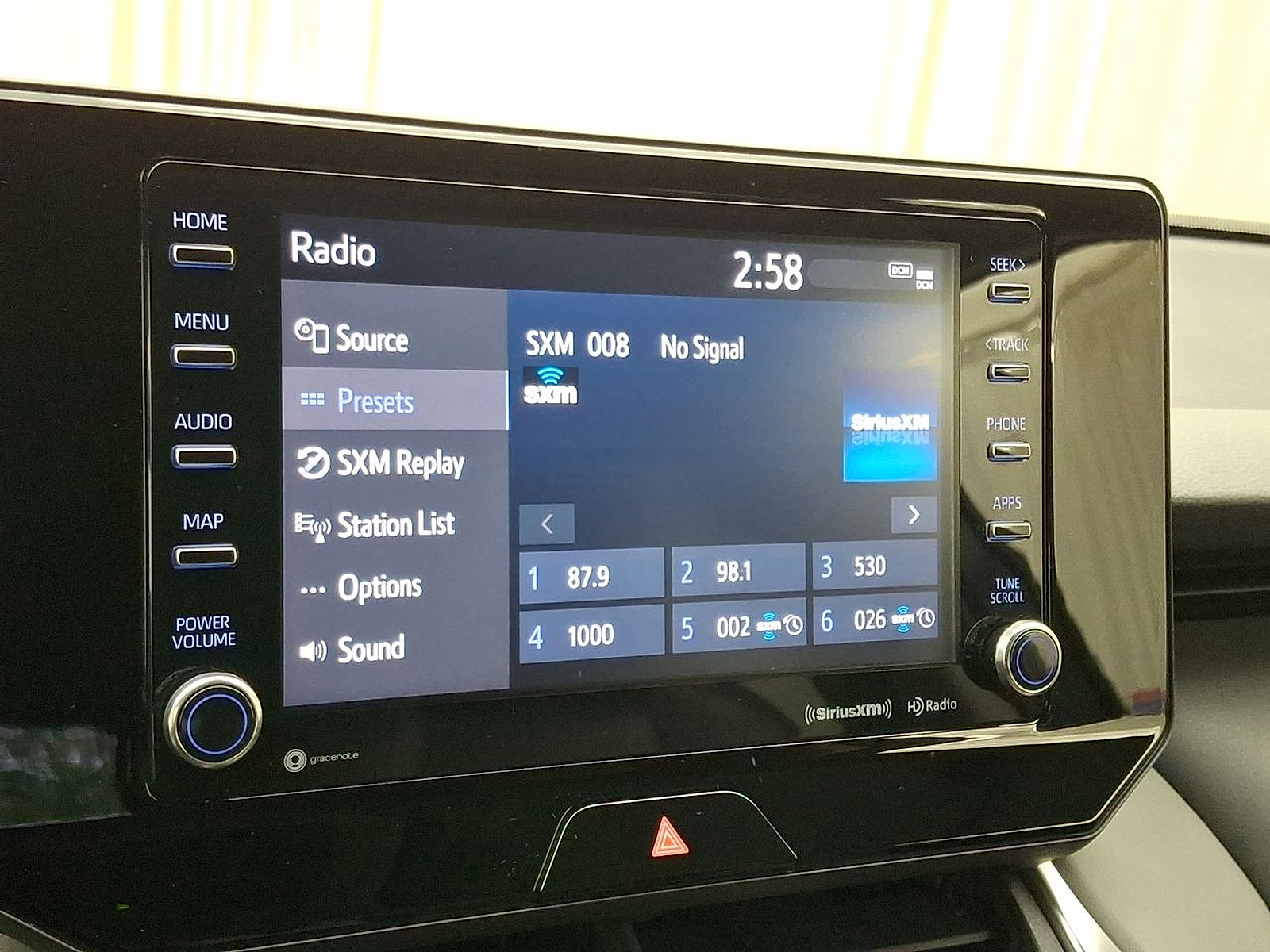 Certified 2022 Toyota Venza LE AWD/4WD image 14