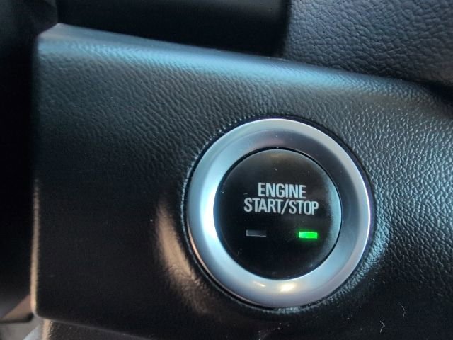 Used 2023 GMC Terrain SLE w/ LPO, Floor Liner Package FWD image 24